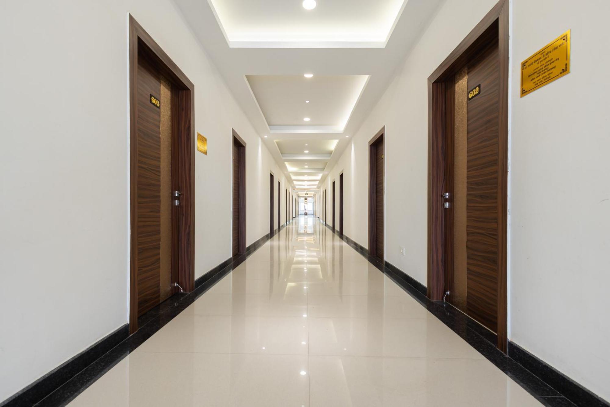 Maryada Maitri Resort -100 Rooms & 3 Banquets Siliguri Exterior foto